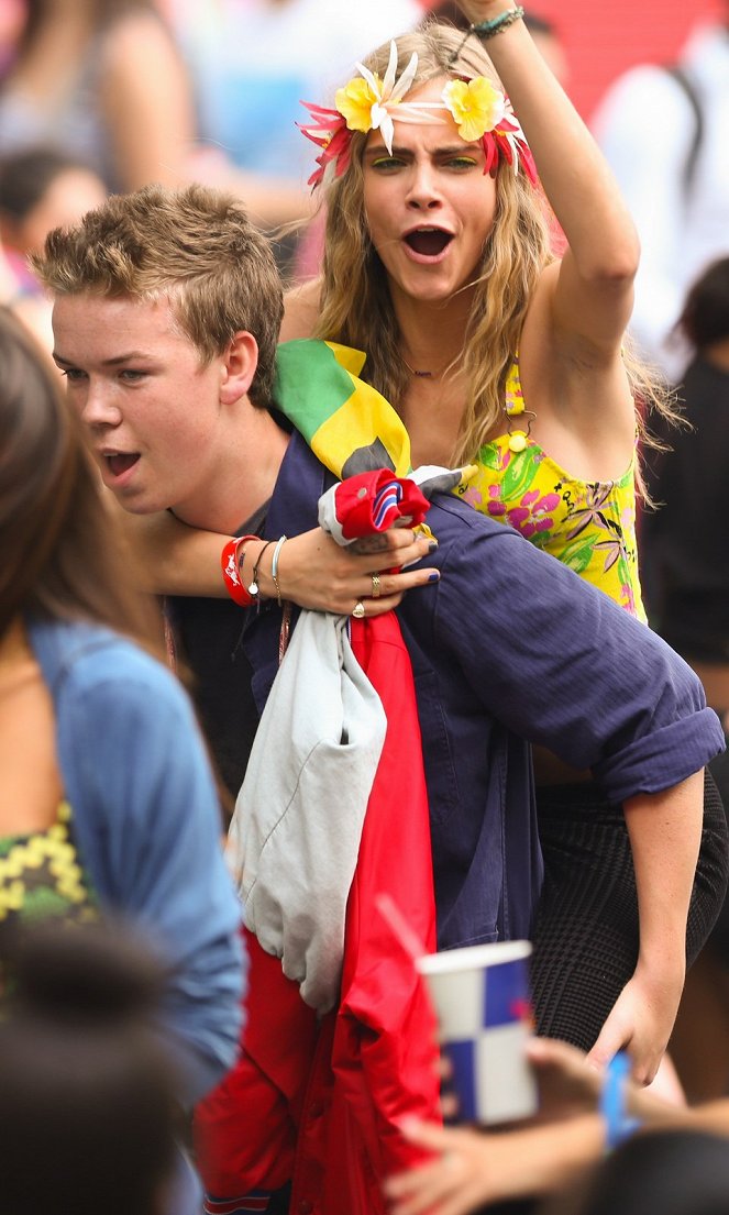 Kids in Love - Photos - Will Poulter, Cara Delevingne