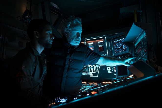 Alien: Covenant - Van de set - Jussie Smollett, Ridley Scott