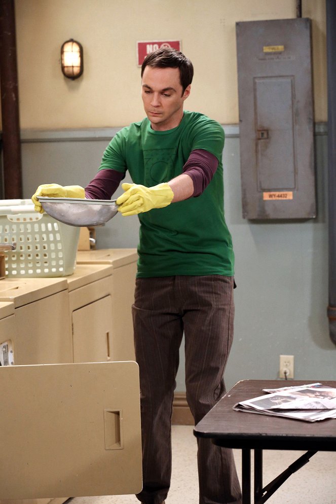 The Big Bang Theory - Season 6 - The Closet Reconfiguration - Van film - Jim Parsons