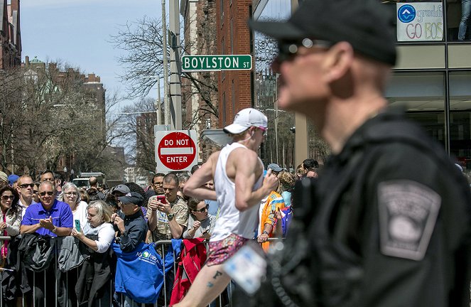 Útok na maratón: Teror v Bostone - Z filmu