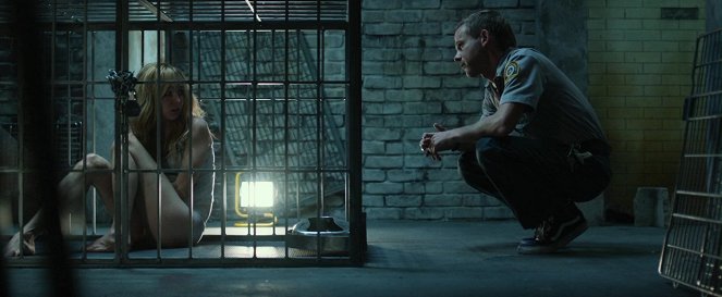 Enjaulada - Do filme - Ksenia Solo, Dominic Monaghan