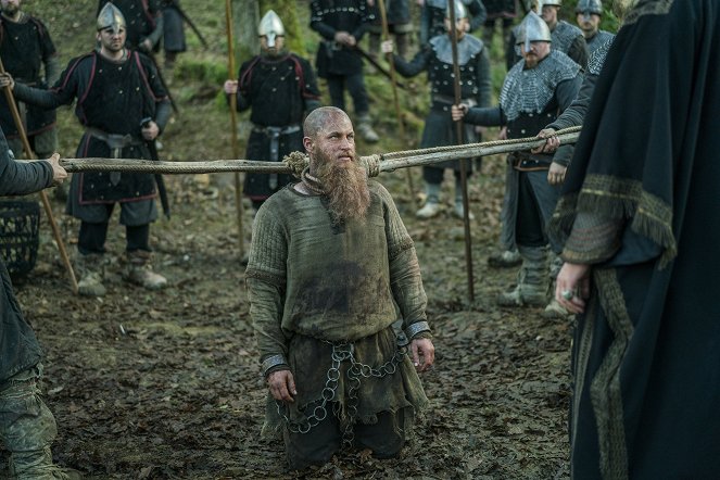 Vikings - Die Schlangengrube - Filmfotos - Travis Fimmel