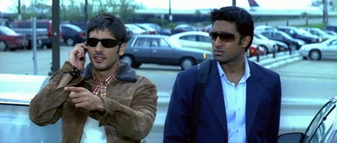 Dus - De la película - Zayed Khan, Abhishek Bachchan
