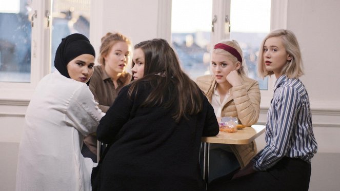 Skam - Do filme - Iman Meskini, Lisa Teige, Ina Svenningdal, Ulrikke Falch, Josefine Frida Pettersen