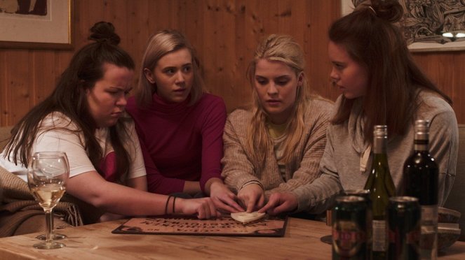 Skam - De la película - Ina Svenningdal, Josefine Frida Pettersen, Ulrikke Falch, Lisa Teige