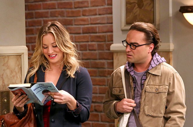 The Big Bang Theory - Ostereier im Juni - Filmfotos - Kaley Cuoco, Johnny Galecki
