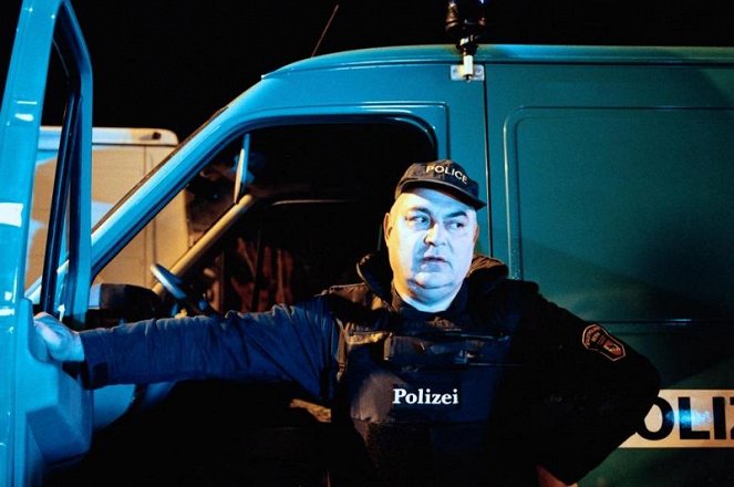 Tatort - Season 29 - Russisches Roulette - Filmfotos