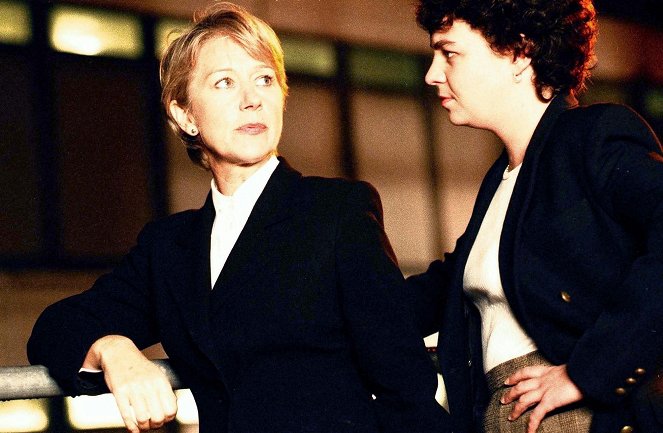 Hlavní podezřelý: Kruh přátel - Z filmu - Helen Mirren, Sophie Stanton