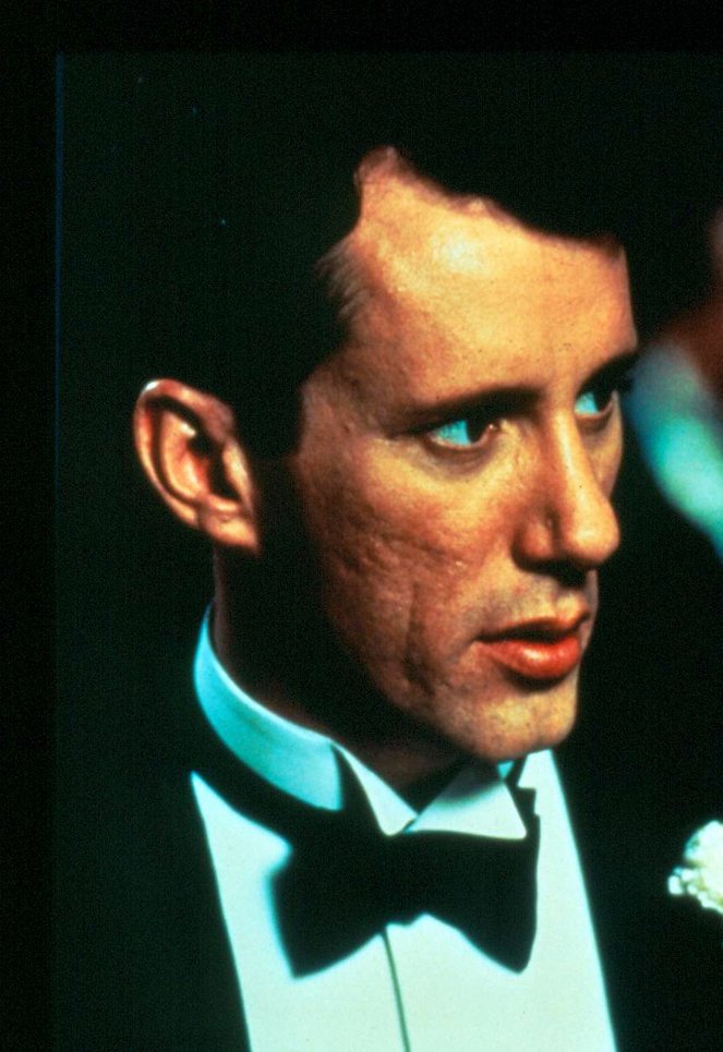 Once Upon a Time in America - Photos - James Woods
