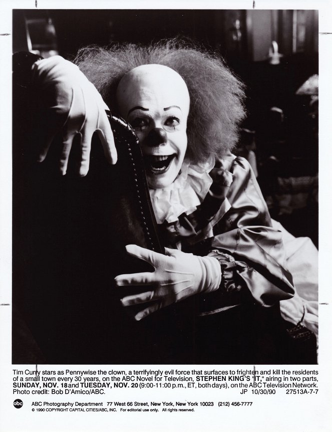To - Fotosky - Tim Curry