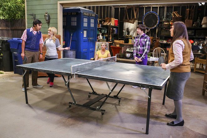 The Big Bang Theory - Die Skywalker-Attacke - Filmfotos - Kunal Nayyar, Melissa Rauch, Kaley Cuoco, Simon Helberg, Mayim Bialik