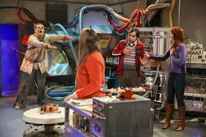 The Big Bang Theory - The Intimacy Acceleration - Photos - Kunal Nayyar, Laura Spencer