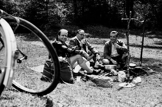 Immer die Radfahrer - Kuvat elokuvasta - Hans Joachim Kulenkampff, Heinz Erhardt, Wolf Albach-Retty