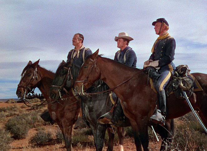 Mala žltú stužku - Z filmu - John Wayne, John Agar, Harry Carey Jr.