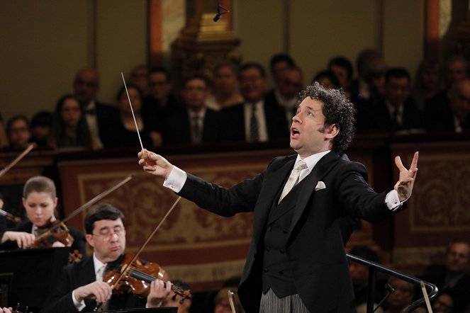 Neujahrskonzert der Wiener Philharmoniker 2017 - De la película - Gustavo Dudamel