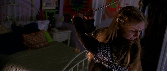 Small Soldiers - Do filme - Kirsten Dunst