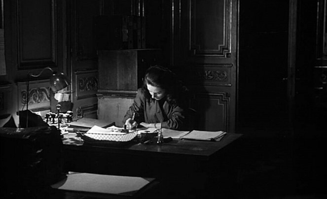 Léon Morin, prętre - Van film - Emmanuelle Riva