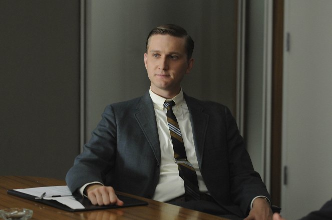 Mad Men - Chinese Wall - Photos - Aaron Staton