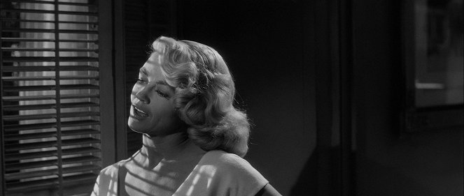 The Tarnished Angels - Do filme - Dorothy Malone