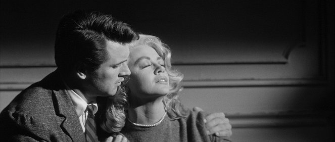 The Tarnished Angels - Photos - Rock Hudson, Dorothy Malone
