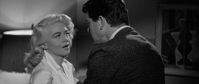 The Tarnished Angels - Z filmu - Dorothy Malone