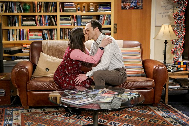 The Big Bang Theory - Es waren doch nur Küsse - Filmfotos - Mayim Bialik, Jim Parsons