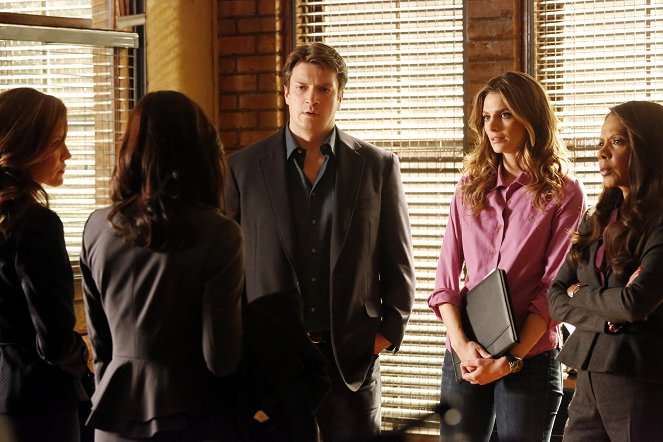 Castle - The Greater Good - Van film - Nathan Fillion, Stana Katic, Penny Johnson Jerald