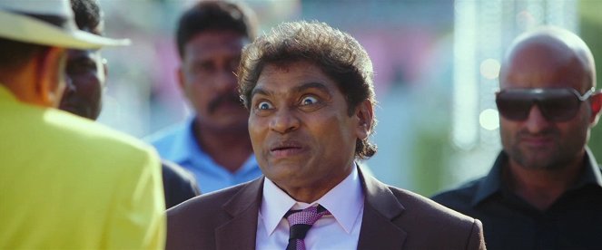Dilwale - Film - Johny Lever