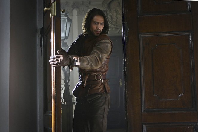 The Musketeers - A Marriage of Inconvenience - Van film - Luke Pasqualino