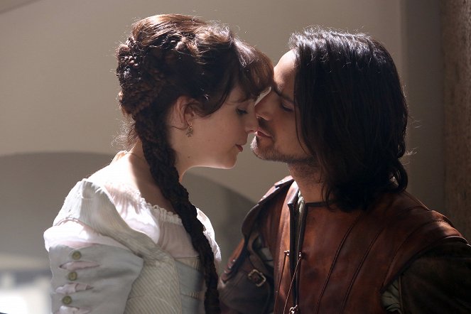 The Musketeers - Season 2 - A Marriage of Inconvenience - Photos