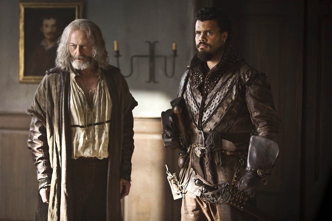 The Musketeers - The Prodigal Father - Photos - Liam Cunningham, Howard Charles