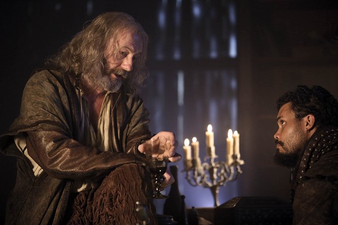 The Musketeers - The Prodigal Father - Do filme - Liam Cunningham, Howard Charles