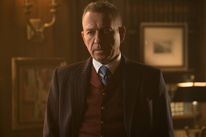 Gotham - Mad City: Smile Like You Mean It - Photos - Sean Pertwee