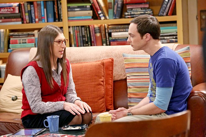 The Big Bang Theory - Season 7 - Eisenbahnromantik - Filmfotos - Mayim Bialik, Jim Parsons