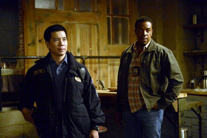 Grimm - Fugitive - Photos - Reggie Lee, Russell Hornsby