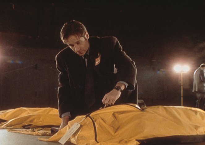 The X-Files - Tempus fugit, partie 1 - Film - David Duchovny