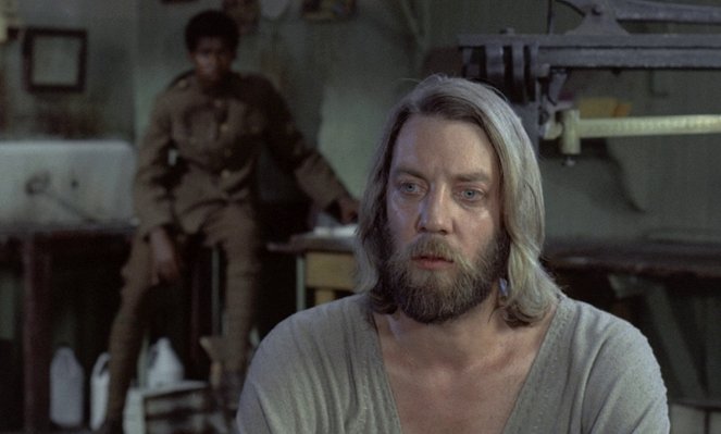 Johnny zieht in den Krieg - Filmfotos - Donald Sutherland
