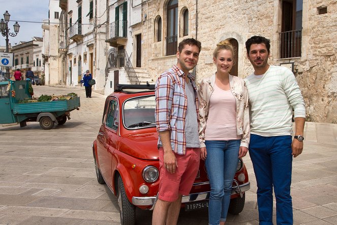 Kreuzfahrt ins Glück - Hochzeitsreise nach Apulien - Tournage - Marco Bretscher-Coschignano, Teresa Klamert, Ricardo Angelini