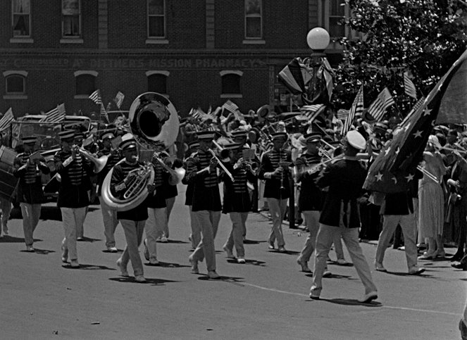 Die grosse Parade - Filmfotos