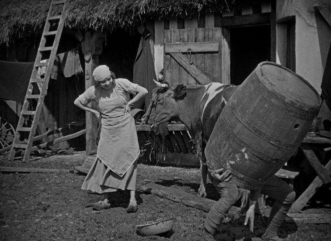 Die grosse Parade - Filmfotos - Renée Adorée