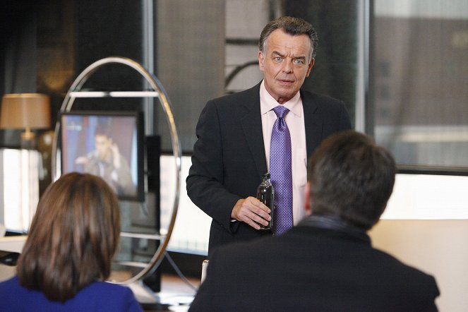 Castle - Suicide Squeeze - Photos - Ray Wise