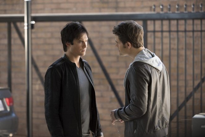 The Vampire Diaries - We Have History Together - Photos - Ian Somerhalder, Paul Wesley