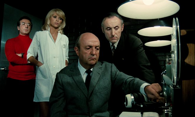 Veľký blondín s čiernou topánkou - Z filmu - Mireille Darc, Bernard Blier, Robert Castel