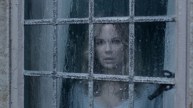 The Disappointments Room - Photos - Kate Beckinsale