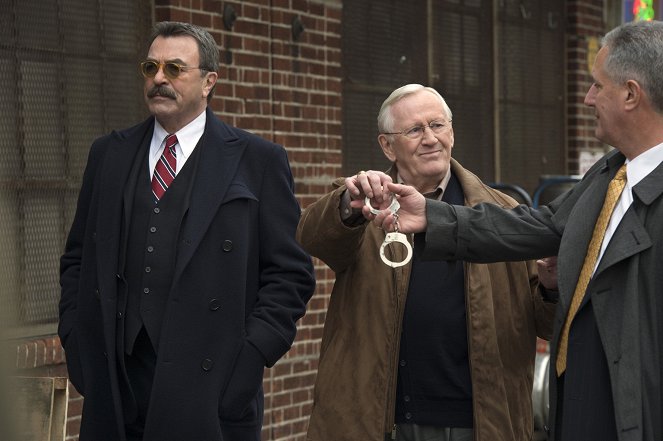 Blue Bloods - Crime Scene New York - Sins of the Father - Photos - Tom Selleck, Len Cariou