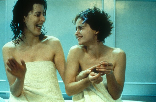 Women Talking Dirty - Filmfotos - Gina McKee, Helena Bonham Carter
