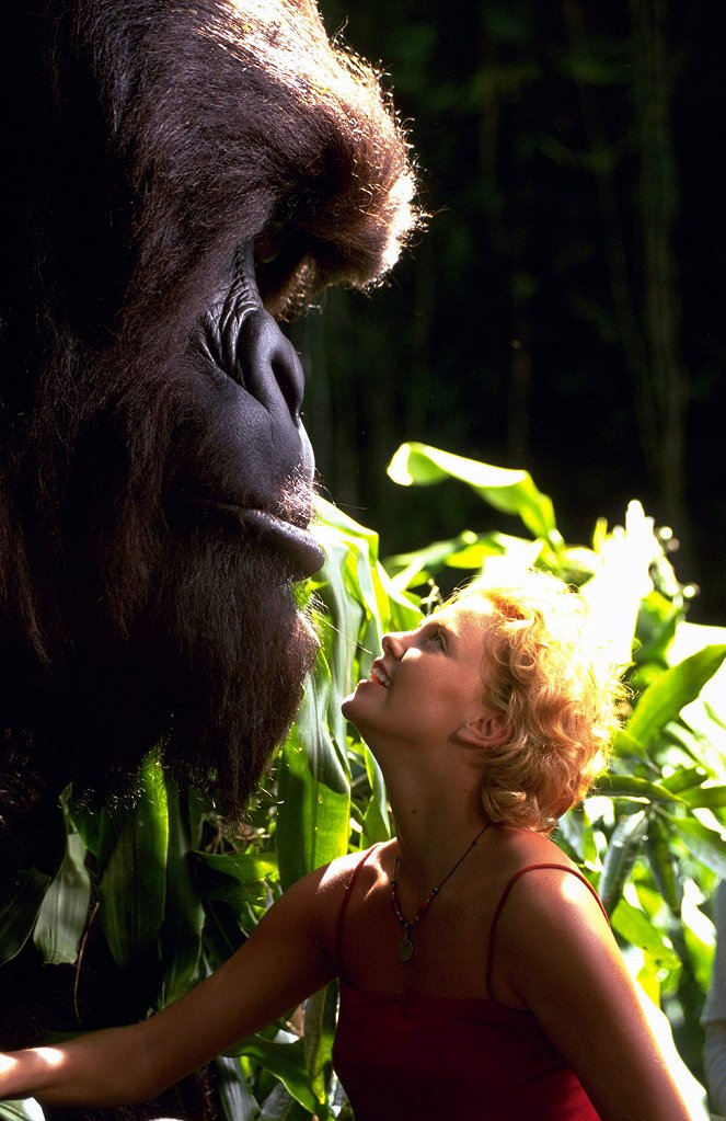 Mighty Joe Young - Photos - Charlize Theron