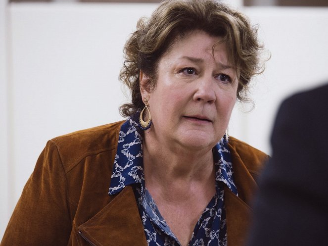 Sneaky Pete - Coyote Is Always Hungry - Photos - Margo Martindale