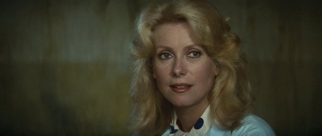 Afričan - Z filmu - Catherine Deneuve