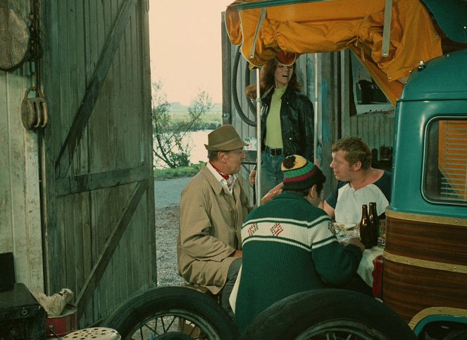 Pan Hulot wśród samochodów - Z filmu - Jacques Tati